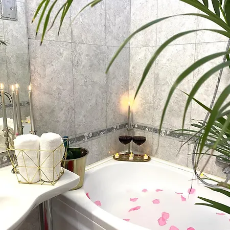 Albina Apartamento Eger